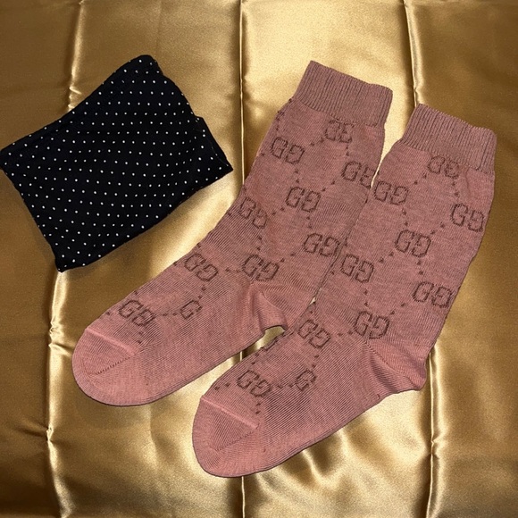 Gucci Other - ‼️FINAL SALE‼️‼️CHILDREN SIZE MAUVE GUCCI SOCKS. 🤎